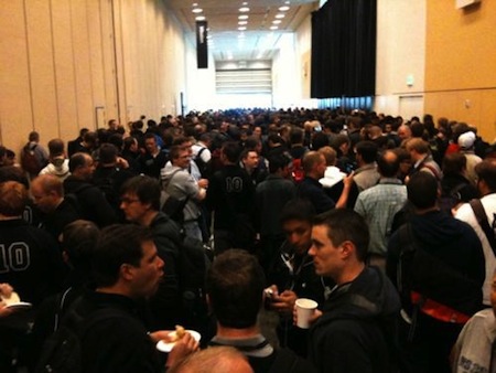 wwdc-2010-pic_S5B_o_500.jpg