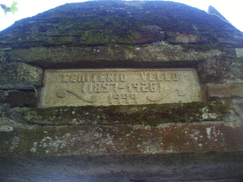 placa-cementerio-vello.jpg