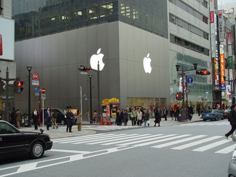 APPLE-GINZA-01WEB.jpg
